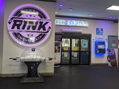 The Rink on the Beach photo 3