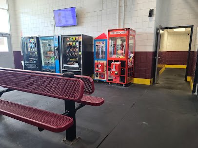 Henry Graf Jr. Memorial Skating Rink photo 4
