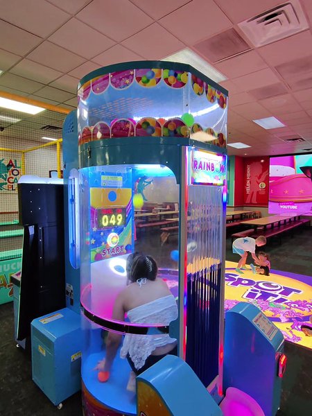 Chuck E. Cheese photo 2