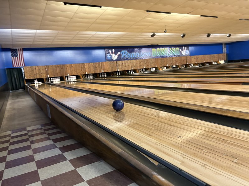 Branson Bowling - Lanes, Grill, Arcade photo 3