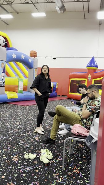 Super Jump Party Zone photo 2