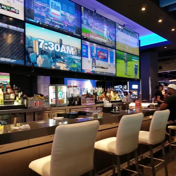 Dave & Buster's Fairfield photo 2