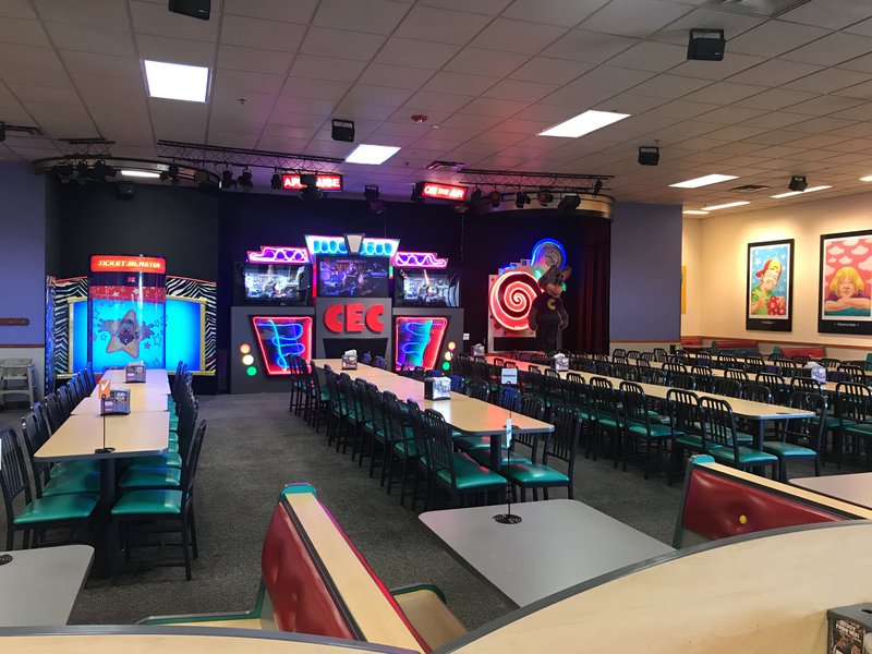 Chuck E. Cheese photo 5
