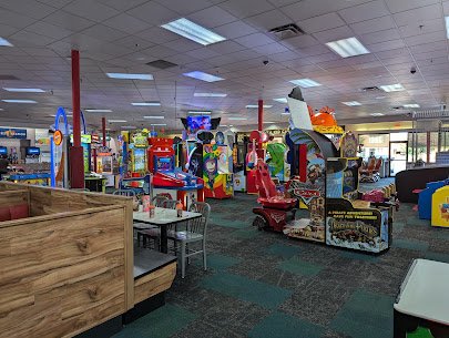 Chuck E. Cheese photo 3