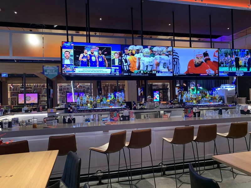 Dave & Buster's Mobile photo 3