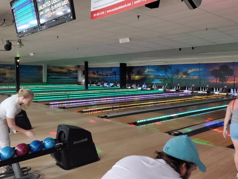 Greenacres Bowl photo 5