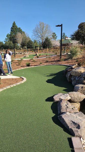Wee Pines Mini Golf photo 2