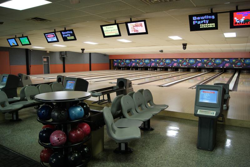 Diamond Lanes Midtown photo 2
