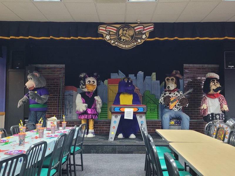 Chuck E. Cheese photo 6