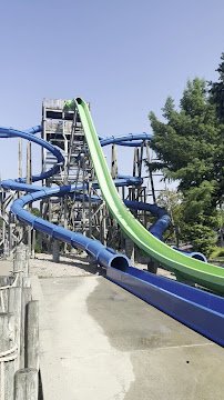 Six Flags: Hurricane Harbor photo 2