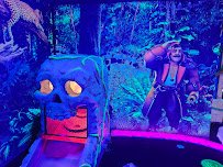 Lets Glow Putt photo 3
