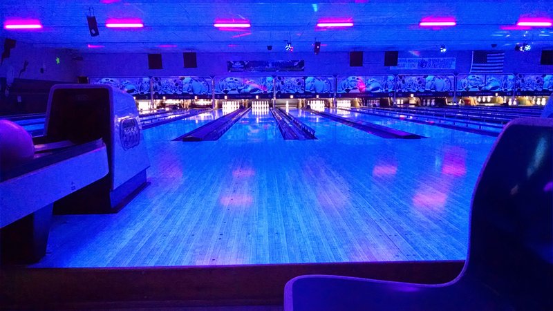 Pla Mor Lanes photo 5