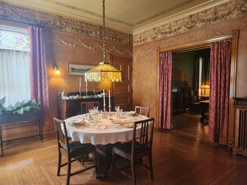Historic Adams House photo 5