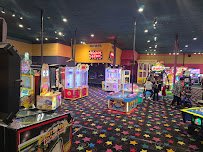 John's Incredible Pizza - Bakersfield photo 3