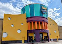 John's Incredible Pizza - Bakersfield photo 4