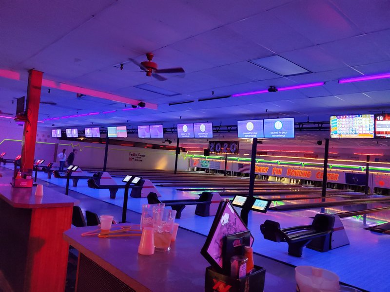 Family Fun Bowling Center photo 3