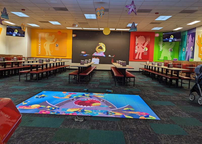 Chuck E. Cheese photo 3