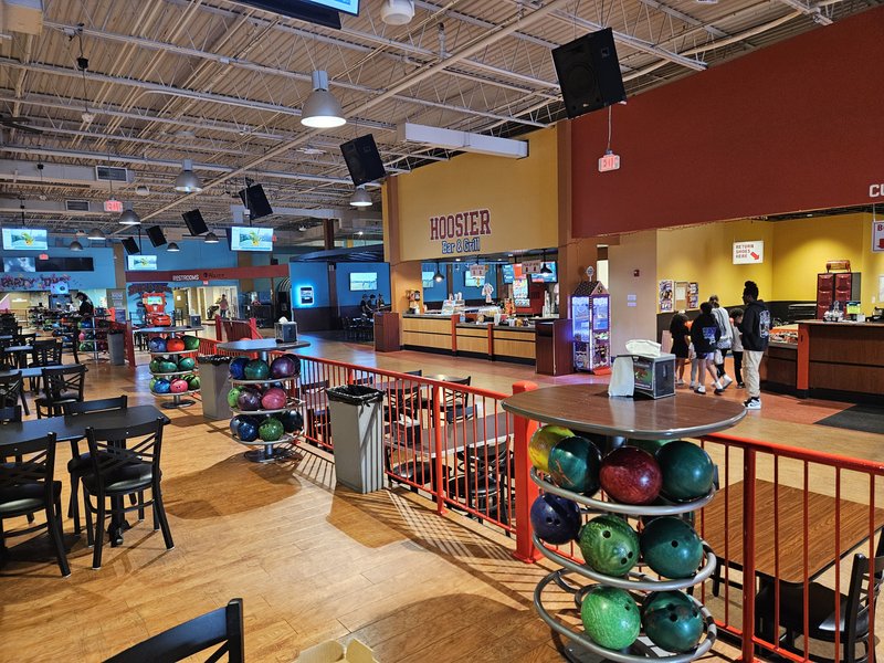 Clarksville Strike & Spare photo 3