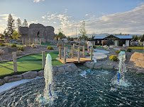 Mini Mountain Mini Golf