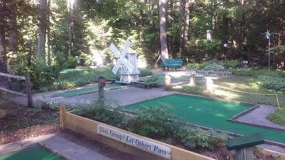Steamboat Landing Mini Golf photo 5