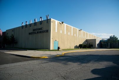 Grundy Ice Arena photo 3