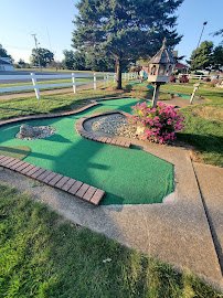 Essenhaus Miniature Golf photo 2
