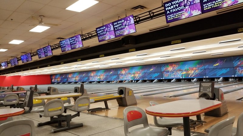 Bowlero Watauga photo 6