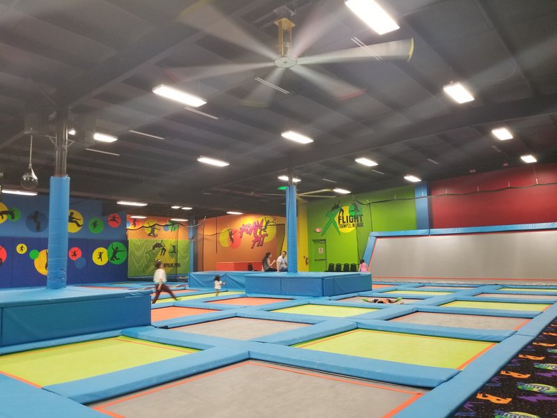 X-FLIGHT TRAMPOLINE PARK