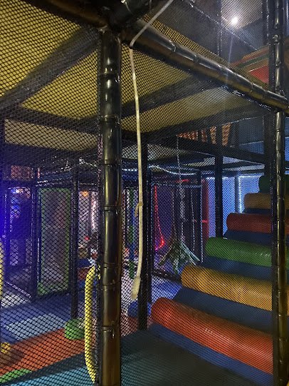 Urban Air Trampoline and Adventure Park photo 3