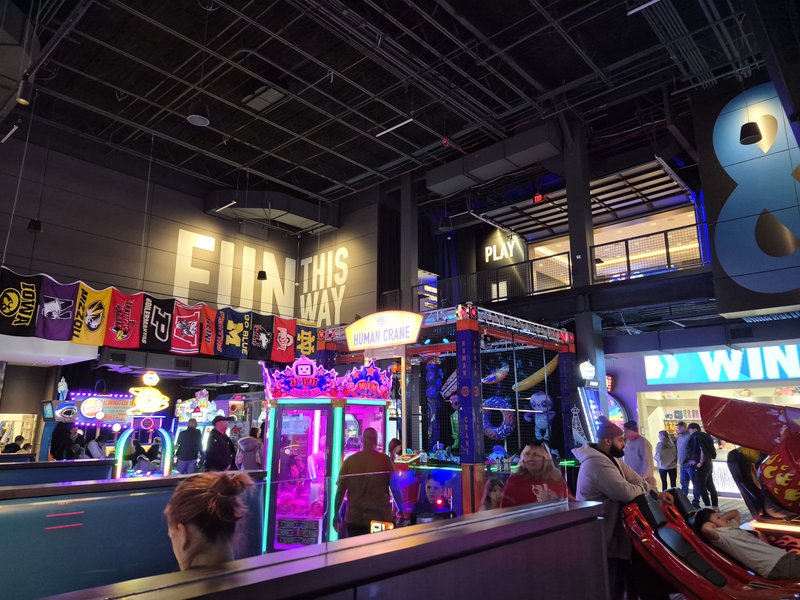 Dave & Buster's Schaumburg photo 4