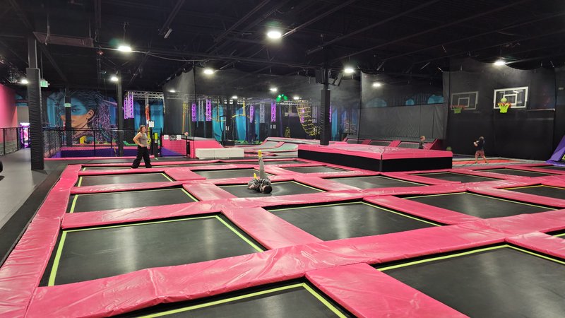 Flying Squirrel Trampoline Park
