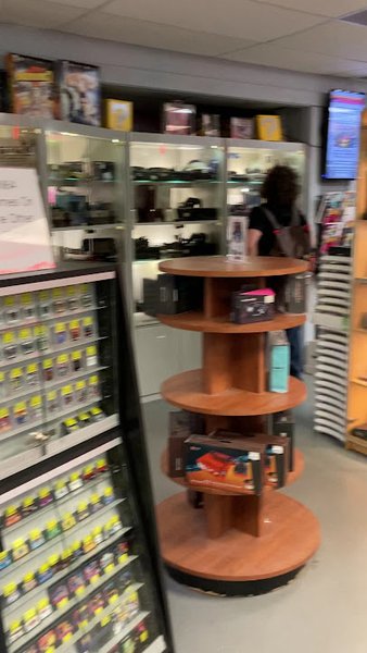 Unlimited Video Games Superstore and Arcade photo 2