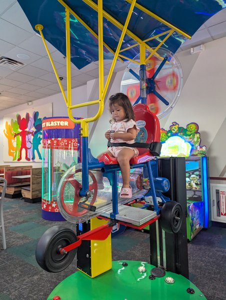 Chuck E. Cheese photo 3