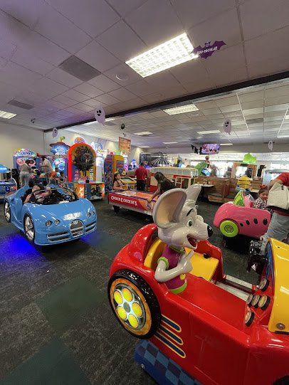 Chuck E. Cheese photo 3