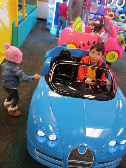 Chuck E. Cheese photo 6