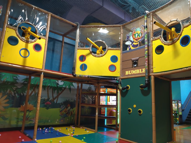 Billy Beez Palisades Center photo 5