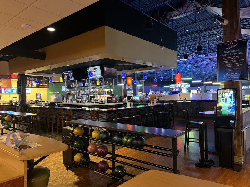 Stars and Strikes photo 4
