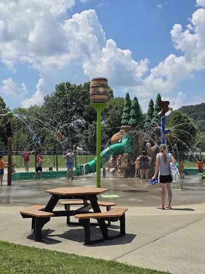 Sheltowee Falls Splash Pad