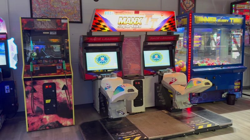 Armstrong Arcade Lounge photo 2