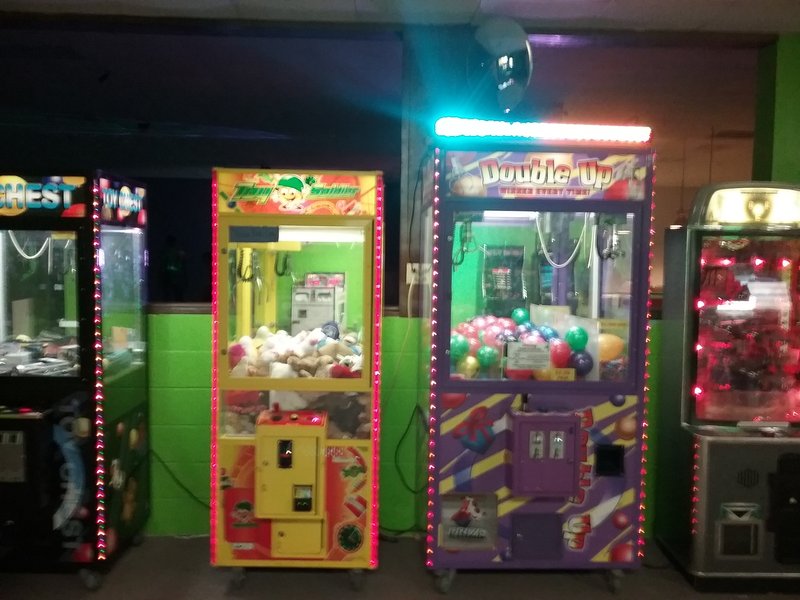 Skateland Returns photo 3