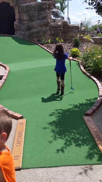 Pirate's Cove Adventure Golf photo 2