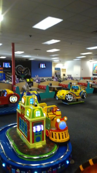 Chuck E. Cheese photo 5