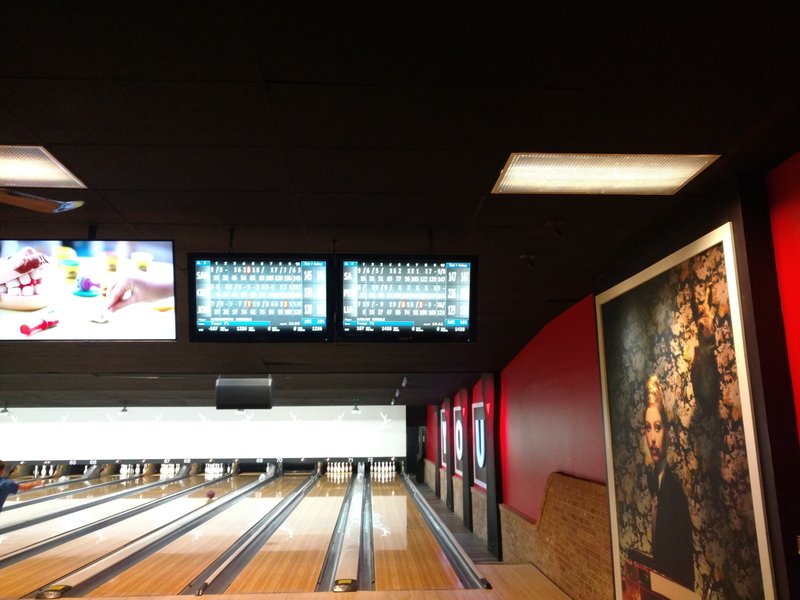 Bowlero Wauwatosa photo 6
