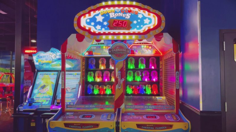 Oklahoma City Incredible Pizza Company photo 2