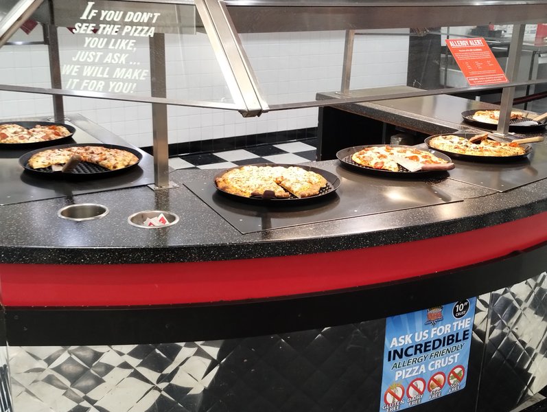 Oklahoma City Incredible Pizza Company photo 3