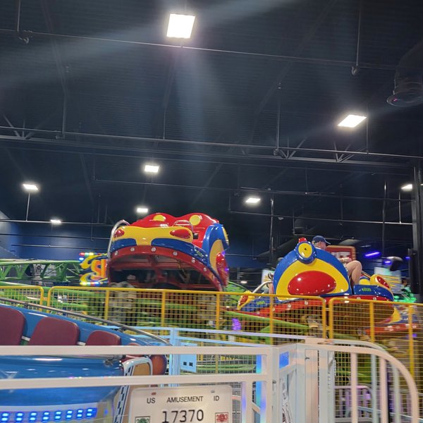 Oklahoma City Incredible Pizza Company photo 5