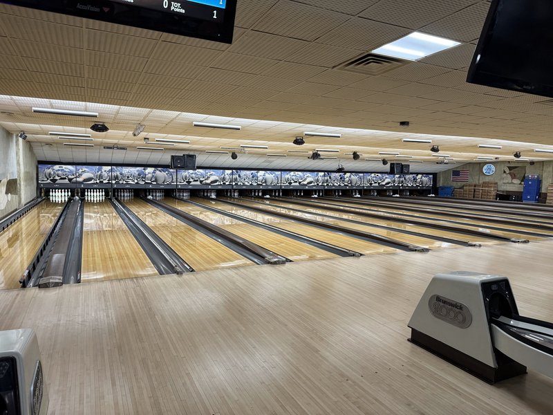 Midway Lanes