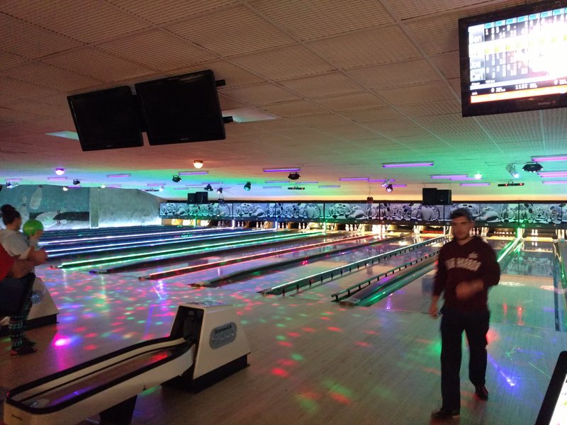 Midway Lanes photo 4