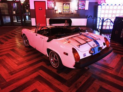 Lucky Strike Naperville photo 6