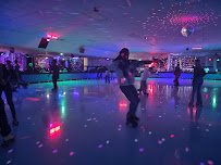 Car-Vel Skate Center